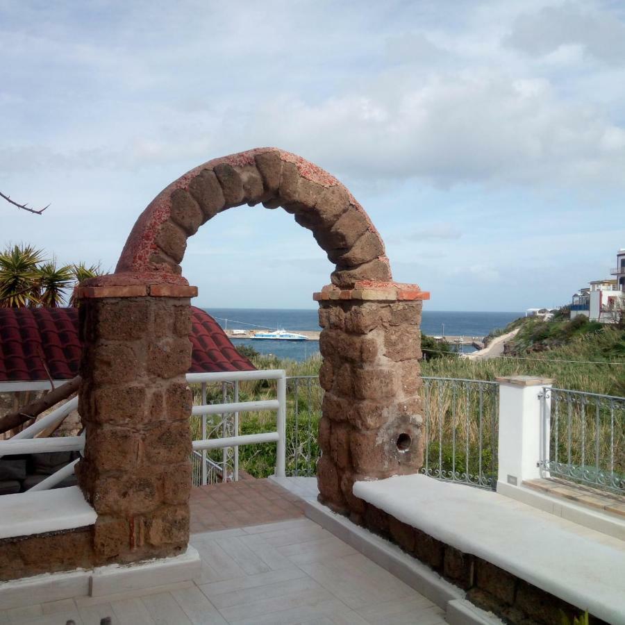 Hotel Cala Dei Romani Ventotene Exterior foto